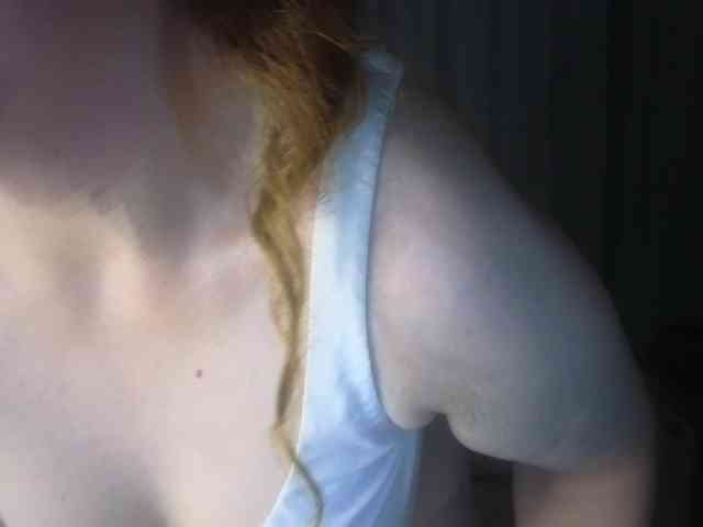 PassionateMommy webcam