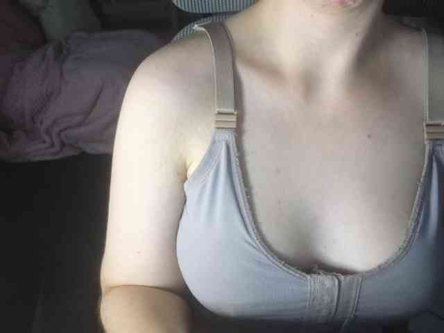 PassionateMommy webcam