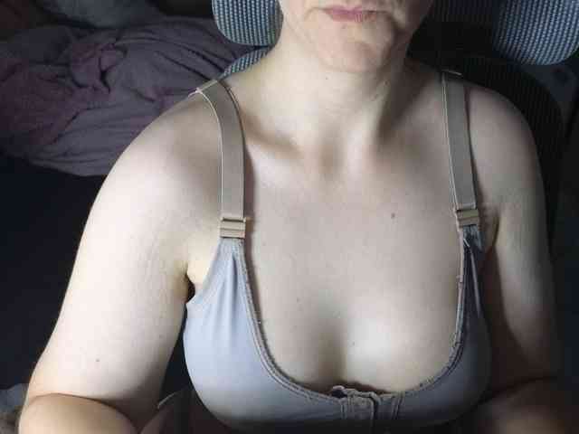 CreamyWoman CreamyWoman