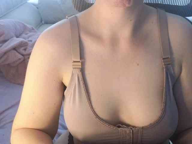 PassionateMommy webcam