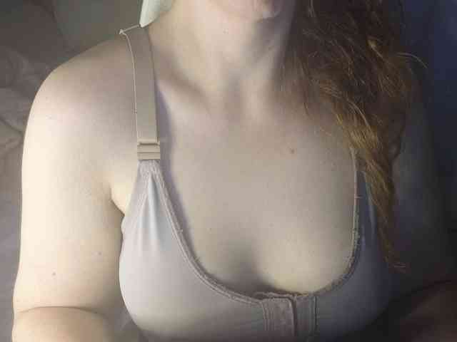 PassionateMommy webcam