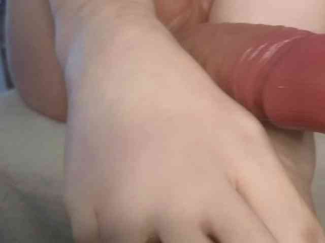 PassionateMommy webcam