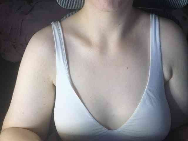 PassionateMommy webcam