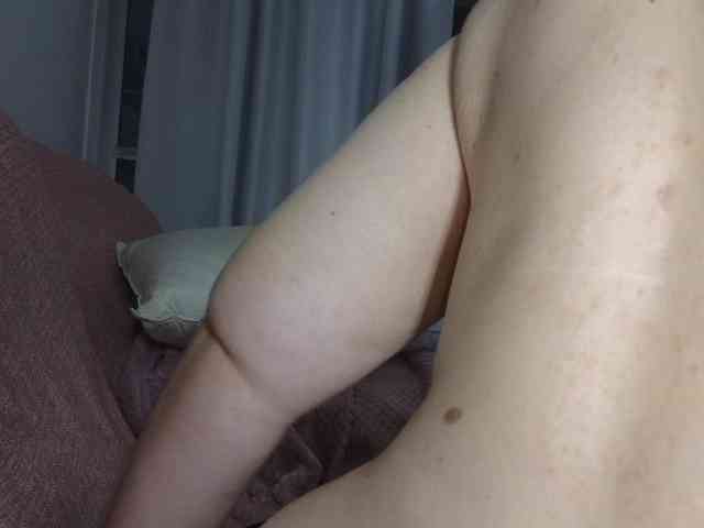 PassionateMommy webcam