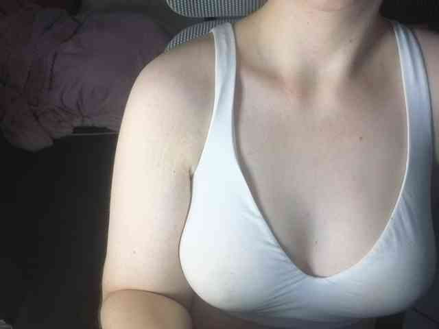 CreamyWoman CreamyWoman