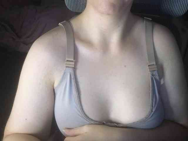 PassionateMommy webcam