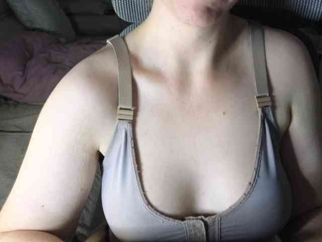 PassionateMommy webcam