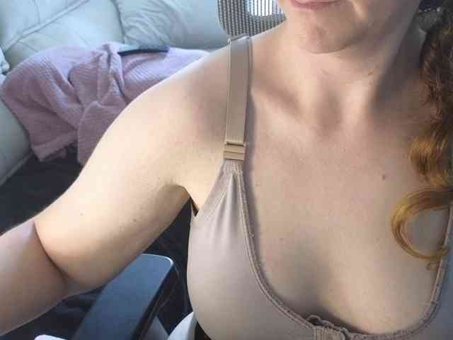 PassionateMommy webcam