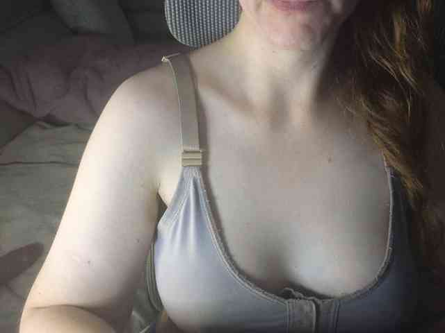 PassionateMommy webcam