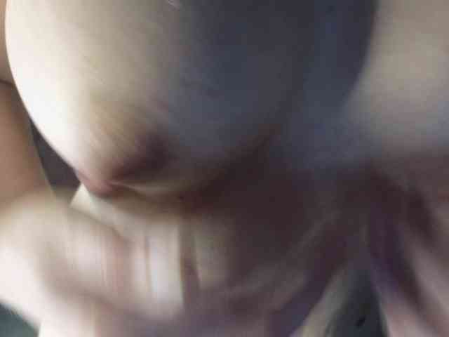 PassionateMommy webcam