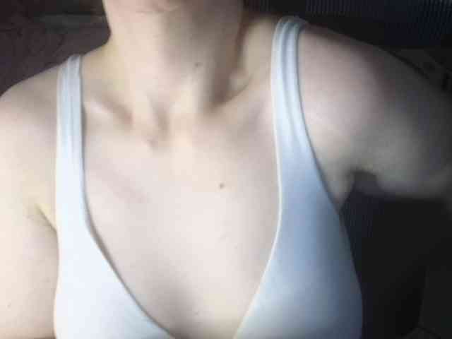 PassionateMommy webcam