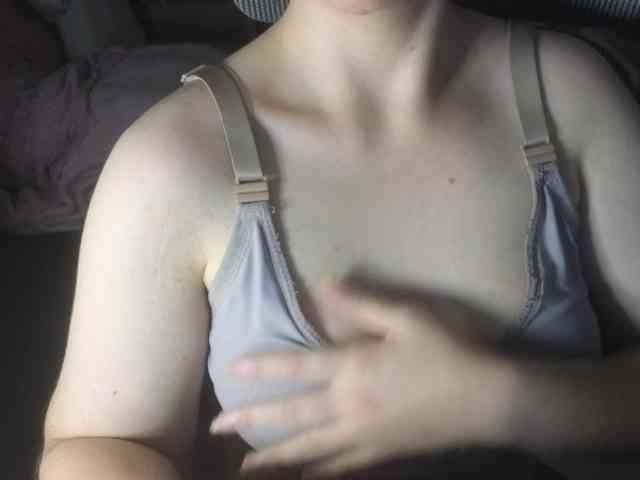 PassionateMommy webcam