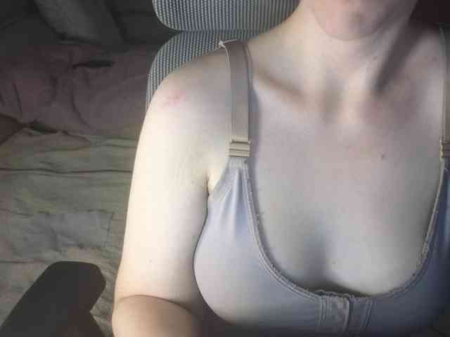 PassionateMommy webcam