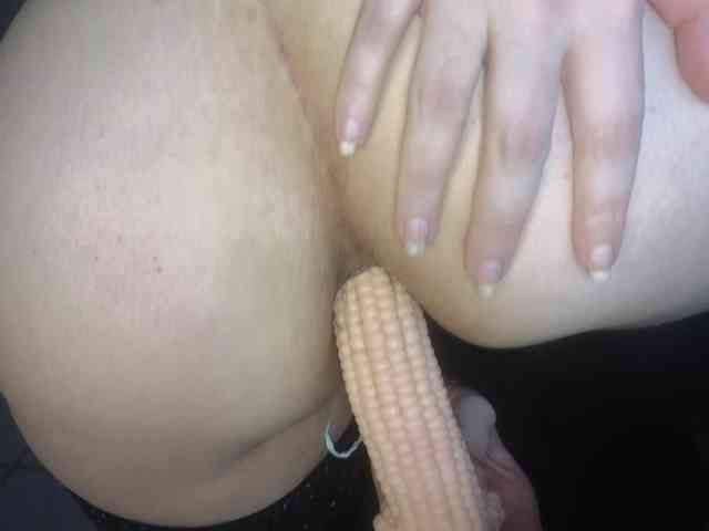 PassionateMommy webcam