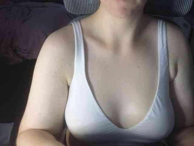 CreamyWoman CreamyWoman