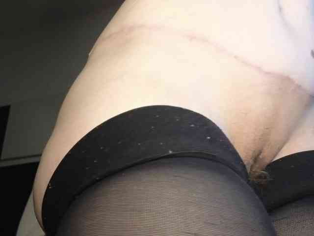 PassionateMommy webcam