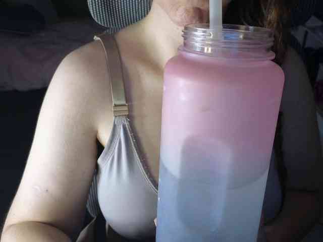 CreamyWoman CreamyWoman