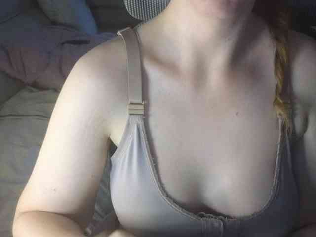 PassionateMommy webcam