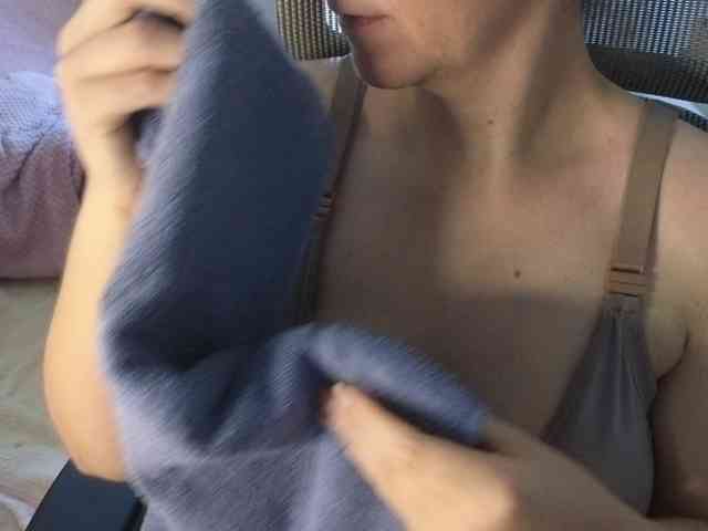 PassionateMommy webcam