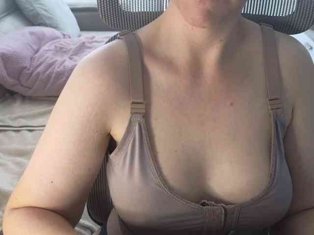 PassionateMommy webcam