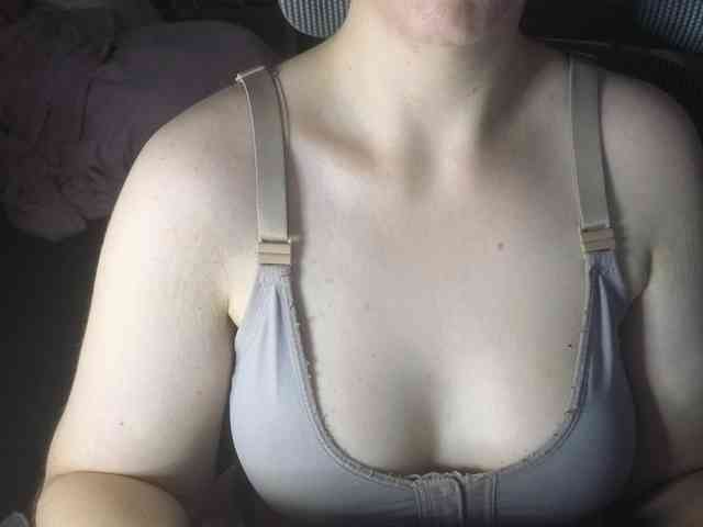 PassionateMommy webcam