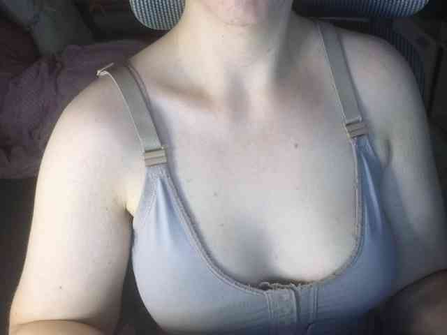 PassionateMommy webcam