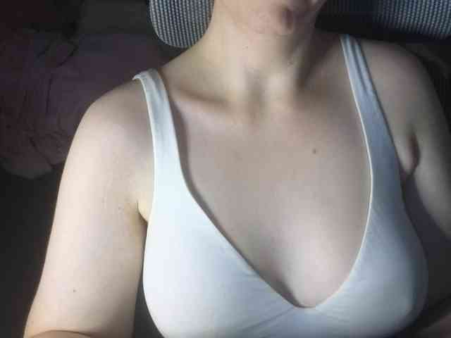 PassionateMommy webcam