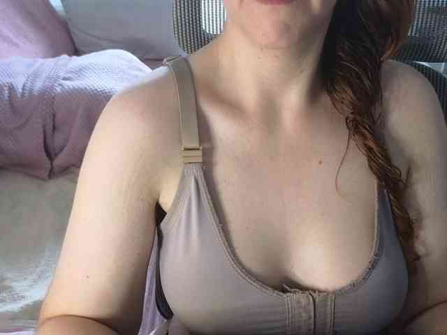 PassionateMommy webcam