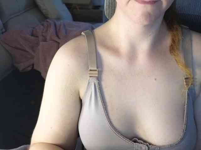 CreamyWoman CreamyWoman