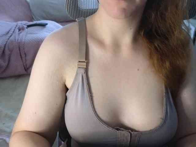 PassionateMommy webcam