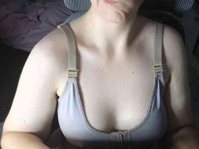 CreamyWoman Live Webcam on BongaCams