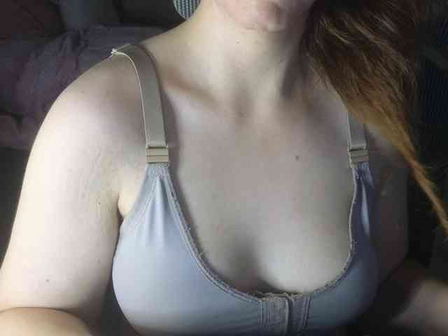 PassionateMommy webcam