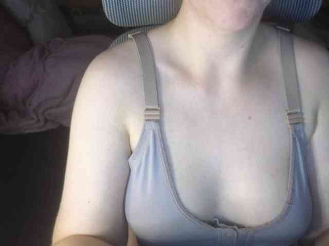 PassionateMommy webcam