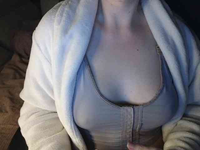 CreamyWoman