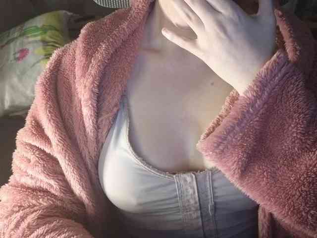 PassionateMommy webcam