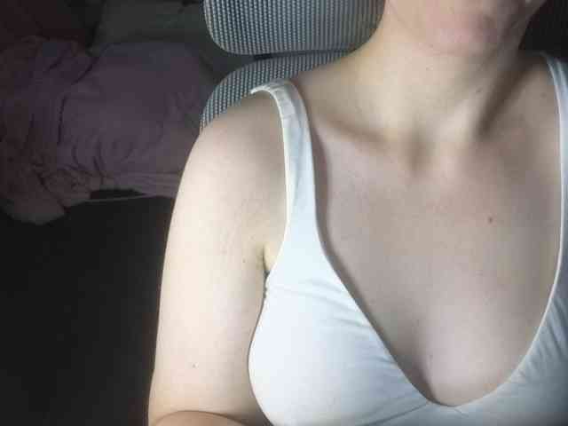 PassionateMommy webcam