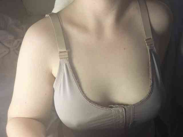 PassionateMommy webcam