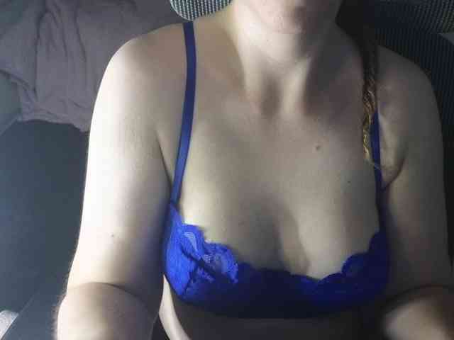 CreamyWoman CreamyWoman