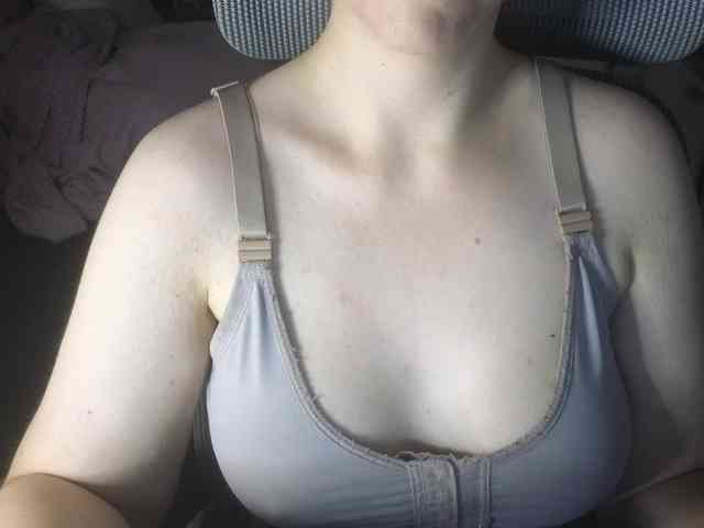 PassionateMommy webcam