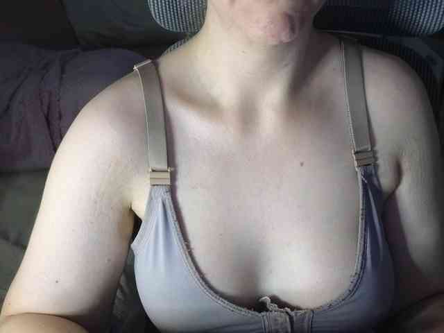 PassionateMommy webcam