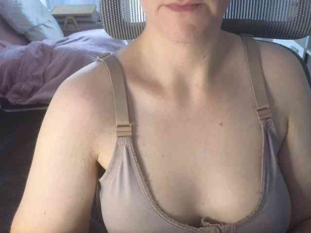 PassionateMommy webcam