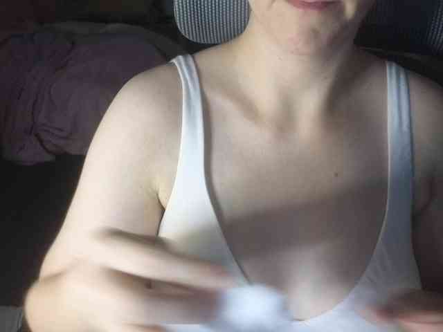 PassionateMommy webcam