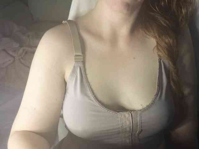 PassionateMommy webcam