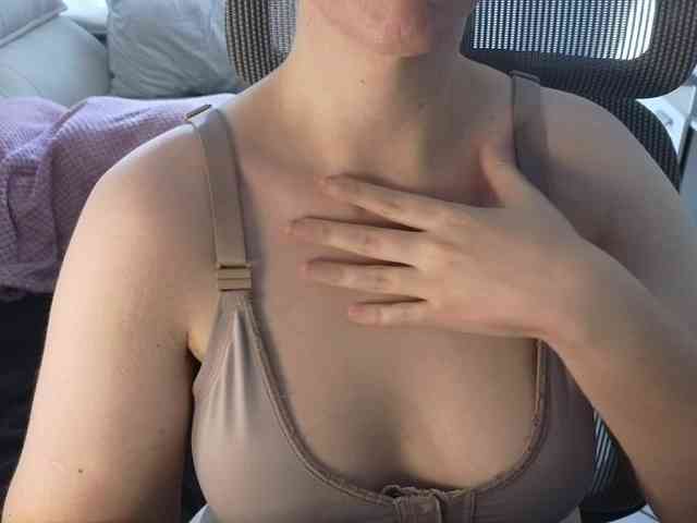 PassionateMommy webcam