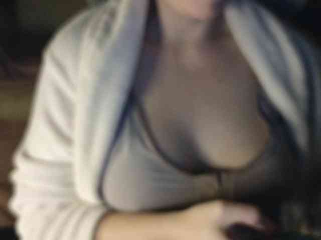 CreamyWoman