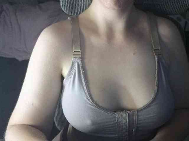 CreamyWoman CreamyWoman