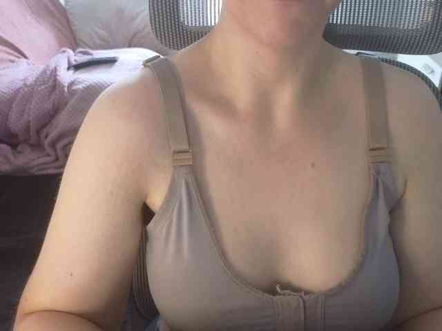 PassionateMommy webcam