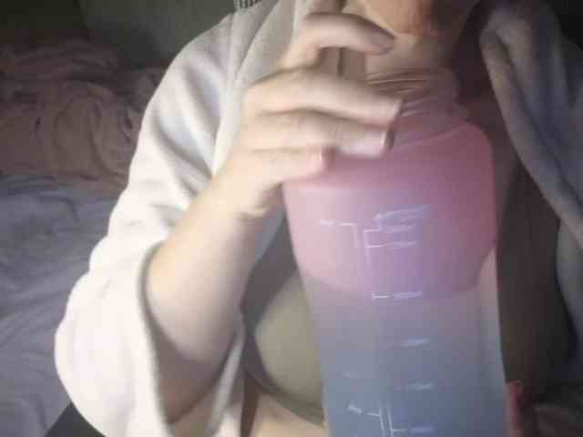 PassionateMommy webcam