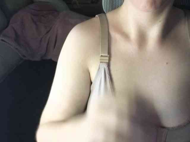 PassionateMommy webcam