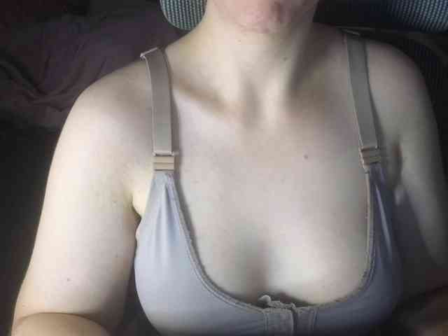 PassionateMommy webcam